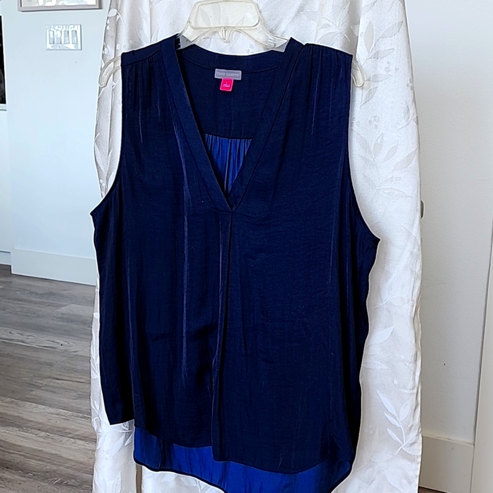 Slevless Blouse